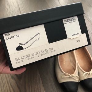 Chanel flats vintage